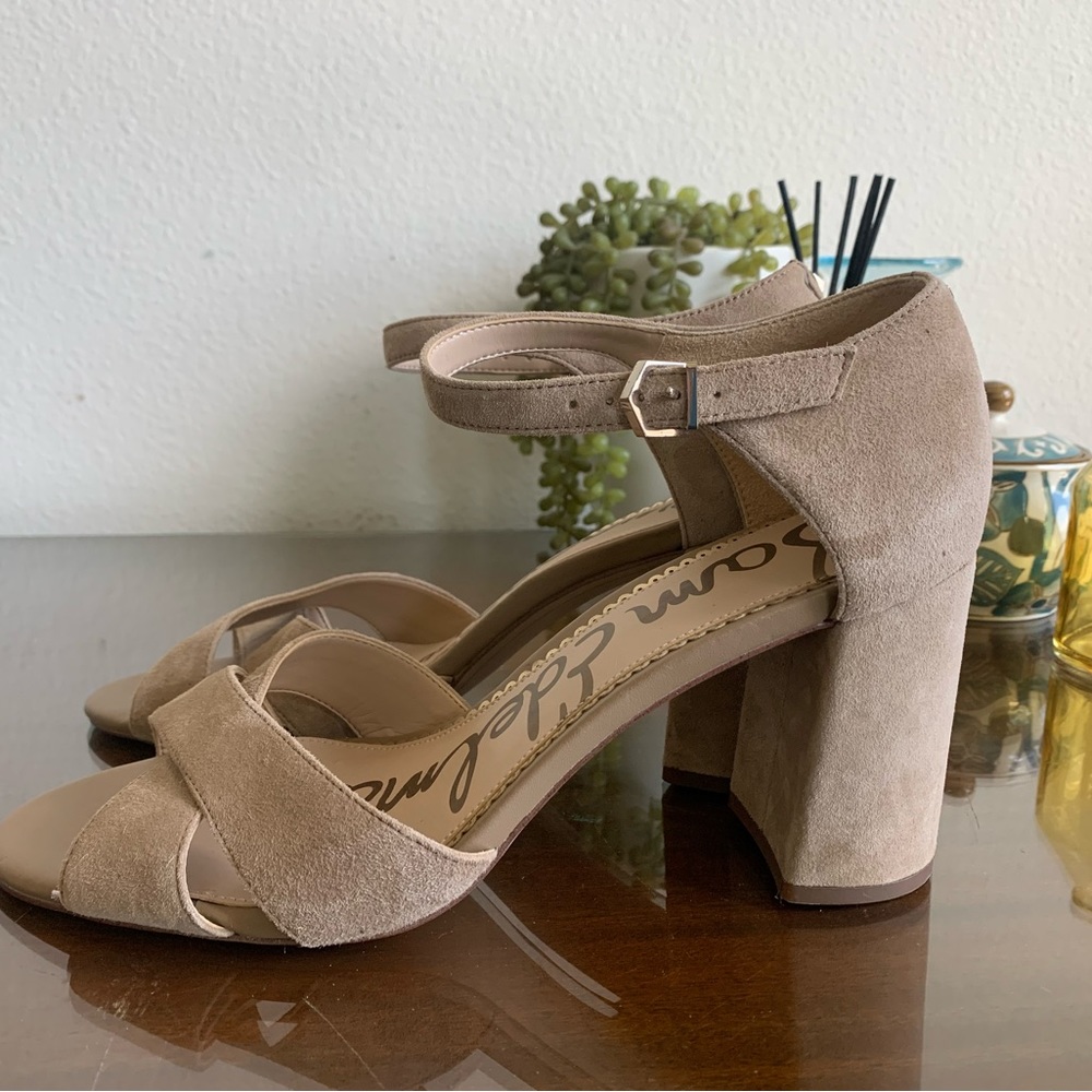 Sam Edelman Orlane Suede sandals with cross strap, 3 1/2” heels beige